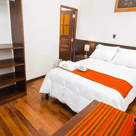 Emilia Hotel